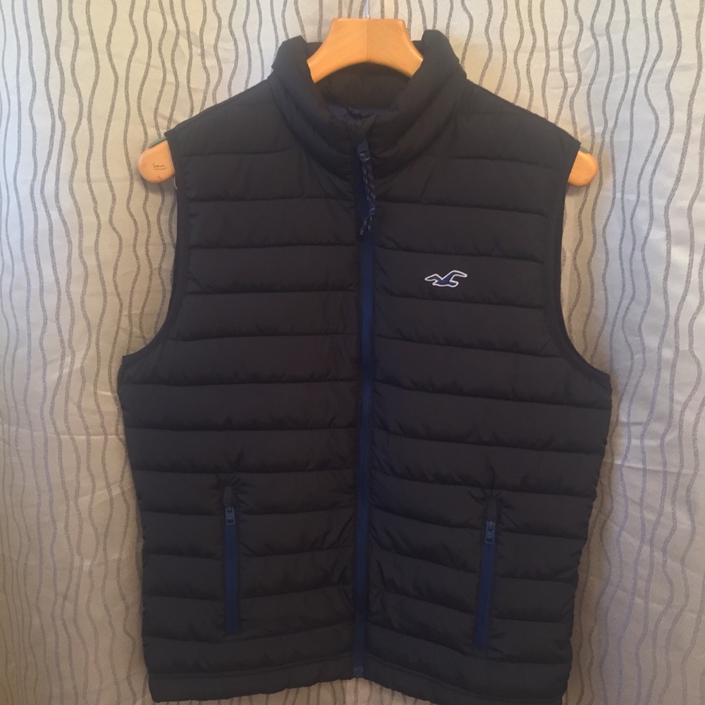 Hollister Black Puffer Men Vest